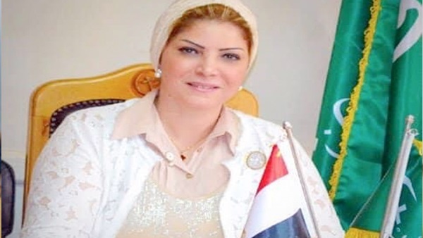  منال العبسي رئيس اللجنة النوعية للمرأة والطفل بحزب الوفد