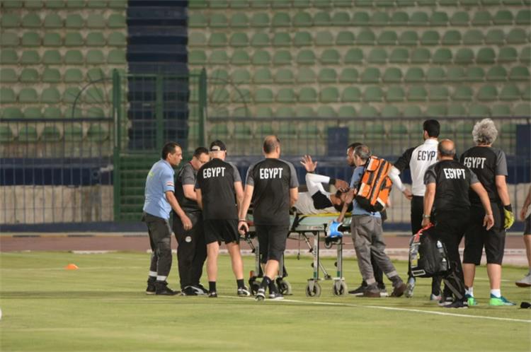 جنش أثناء إصابته القوية 