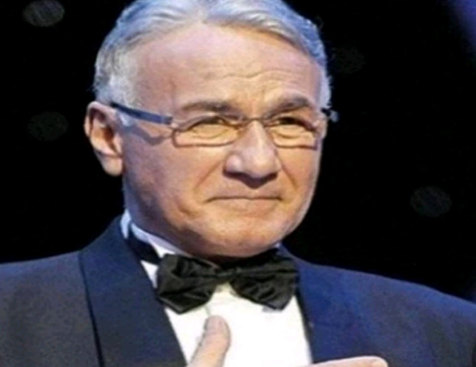 عزت ابو عوف