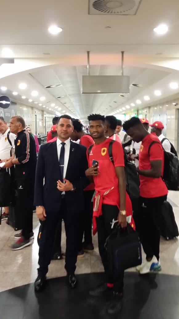 منتخب أنجولا يغادر القاهرة منتخب أنجولا يغادر القاهرة