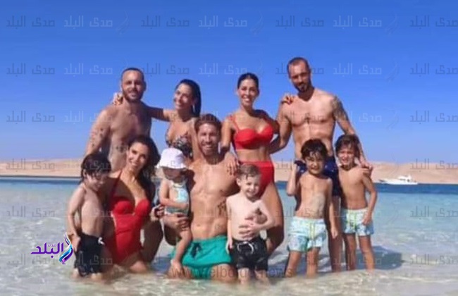  سيرجيو راموس مع عائلته داخل إحدى الجزر بالغردقة