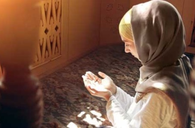 ارتداء الشراب في الصلاة 