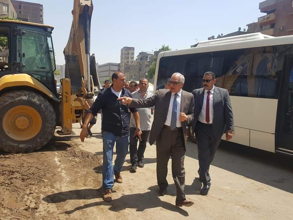 محافظ الجيزة يتابع أعمال اصلاح ماسورة المياه