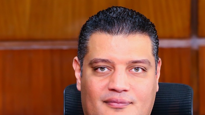 ايمن عبدالموجود رئيس بعثة