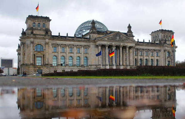 ألمانيا تعلق على إعلان إيران زيادة تخصيب اليورانيوم