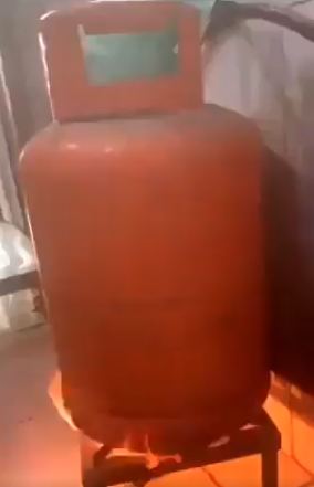 لقطة من الفيديو 