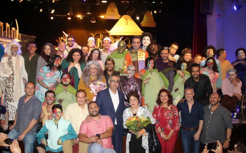بحضور سيدة المسرح العربى.. افتتاح مسرحية " أوبرا بنت عربي" ع