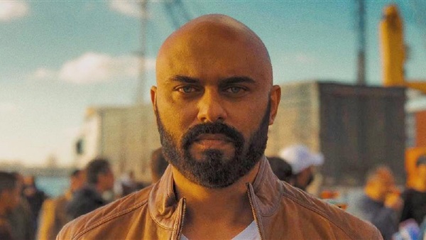 أحمد صلاح حسنى أحمد صلاح حسنى