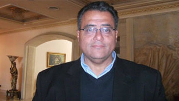 الدكتور عبد الفتاح سعود