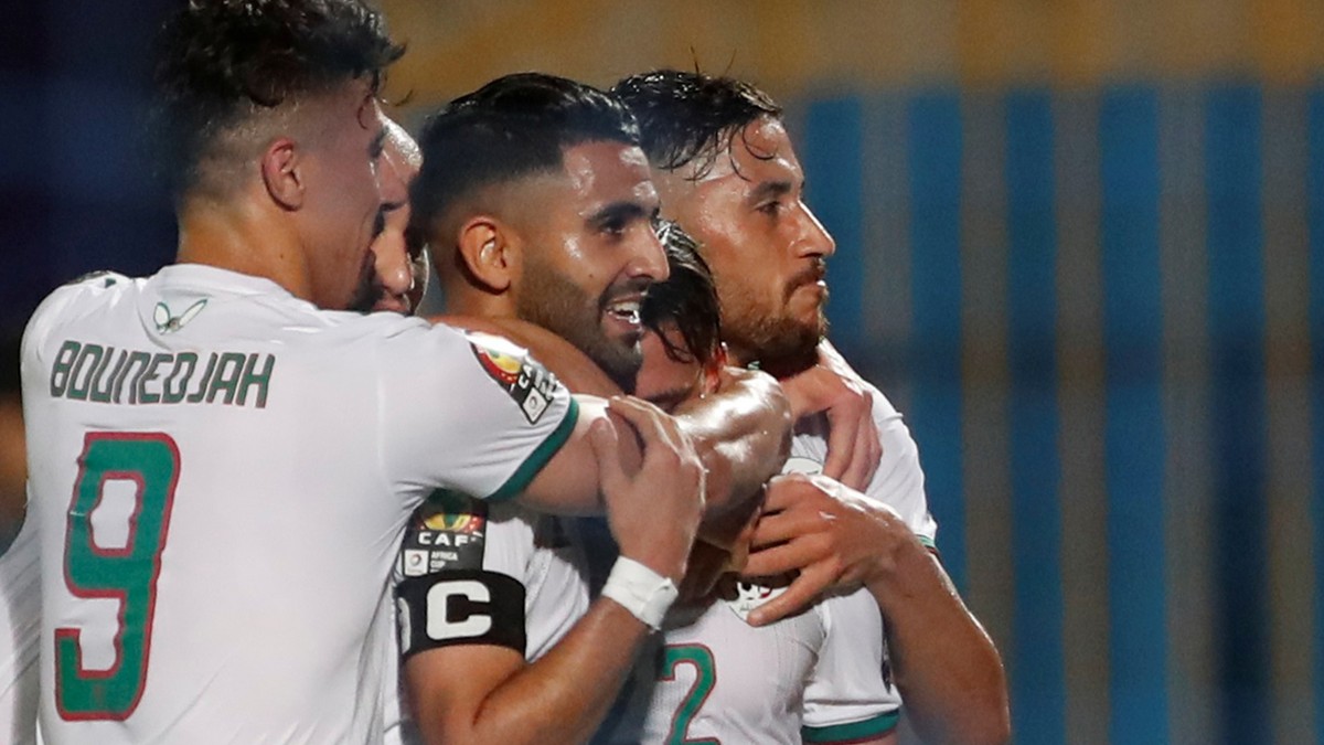 منتخب الجزائر منتخب الجزائر