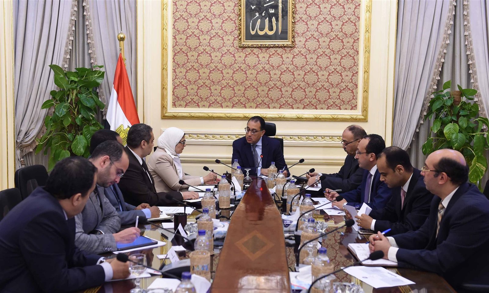 اجتماع رئيس الوزراء لمناقشة ملفات القطاع الصحي