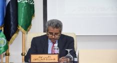 الدكتور محمد بن علي كومان الأمين العام لمجلس وزراء الداخلية 