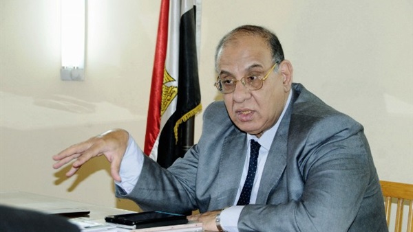 الدكتور طلعت عبد القوي