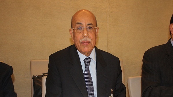 الدكتور مفيد شهاب الدكتور مفيد شهاب
