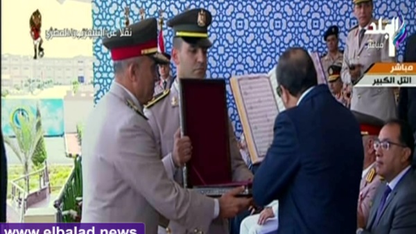  الرئيس يشهد الاحتفال بتخريج الدفعة 157 من معهد ضباط الصف