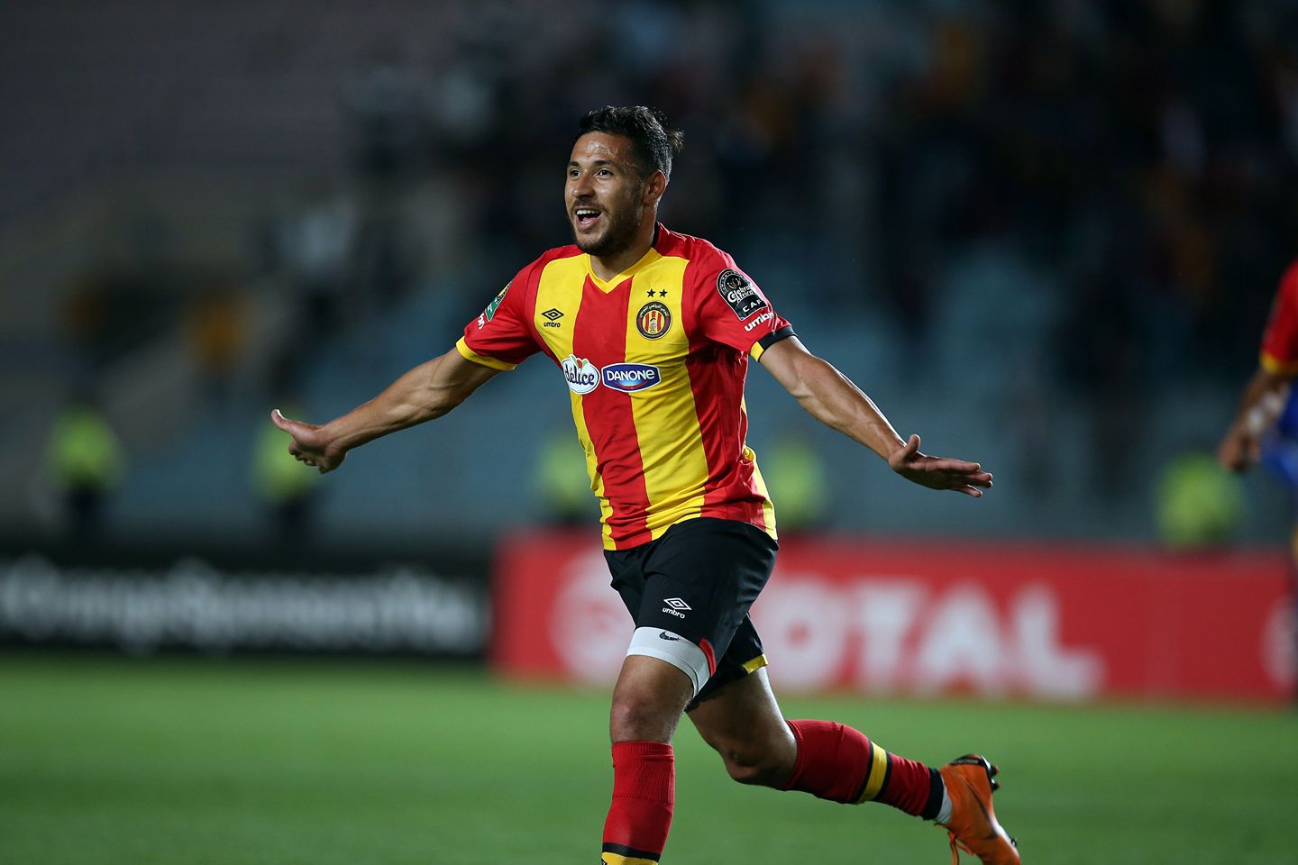  يوسف البلايلي، نجم فريق الترجي التونسي ومنتخب الجزائر