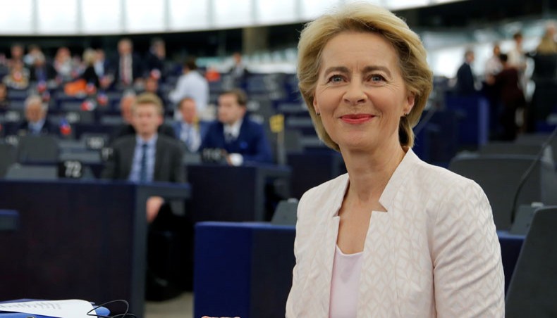  أورسولا فون دير لاين رئيسة المفوضية الأوروبية