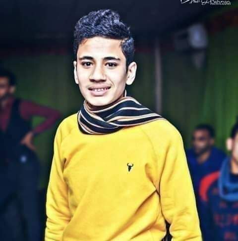 محافظ أسيوط ينعى طالب توفى في حادث مروري ويقدم العزاء لأسرته