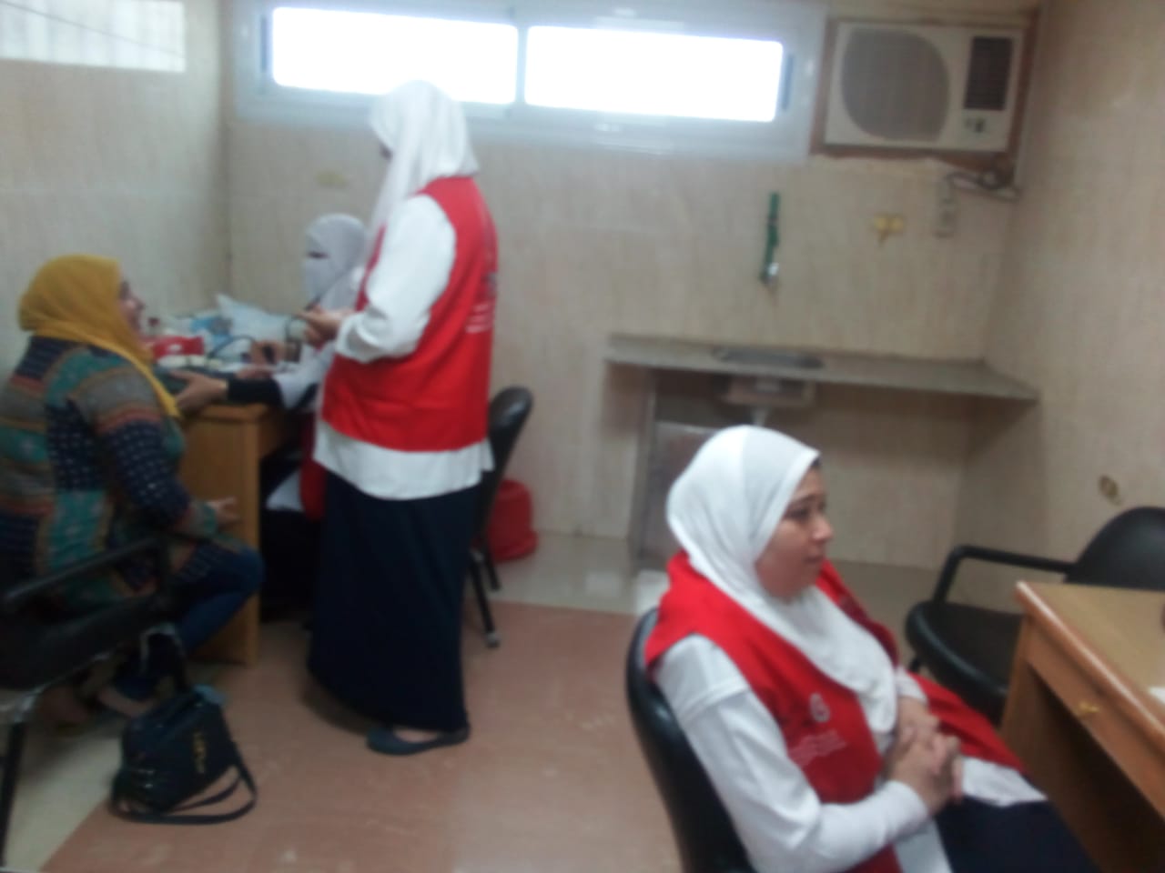 محافظ دمياط... فحص ٥٣٣٣١ سيدة بمبادرة "دعم صحة المرأة