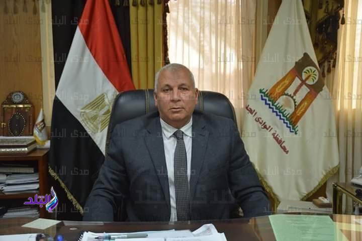 اللواء محمد الزملوط محافظ الوادى الجديد