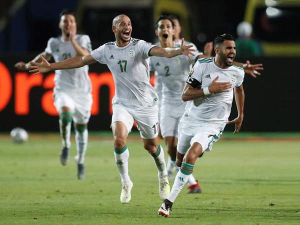 منتخب الجزائر منتخب الجزائر