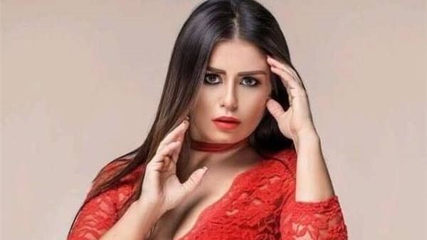 منة فضالى منة فضالى