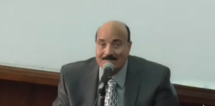 د.محمد علي محجوب وزير الأوقاف الأسبق د.محمد علي محجوب وزير الأوقاف الأسبق