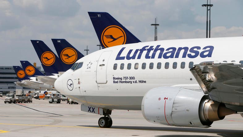 طائرة تابعة لشركة  lufthansa الالمانية