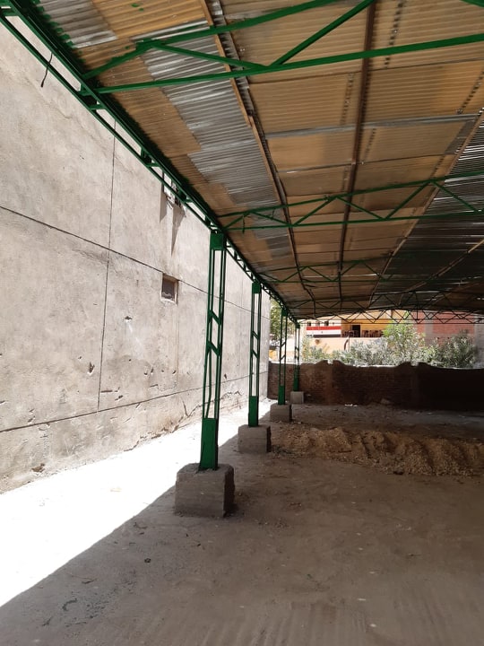انشاء سوق مركزى بحي غرب أسيوط لاستيعاب الباعة الجائلين انشاء سوق مركزى بحي غرب أسيوط لاستيعاب الباعة الجائلين