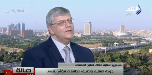  الدكتور عمرو عدلى