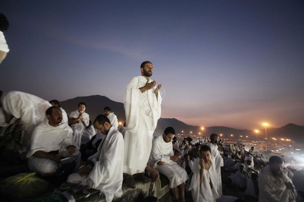 جبل عرفات الشيخ خالد الجندي جبل عرفات الشيخ خالد الجندي