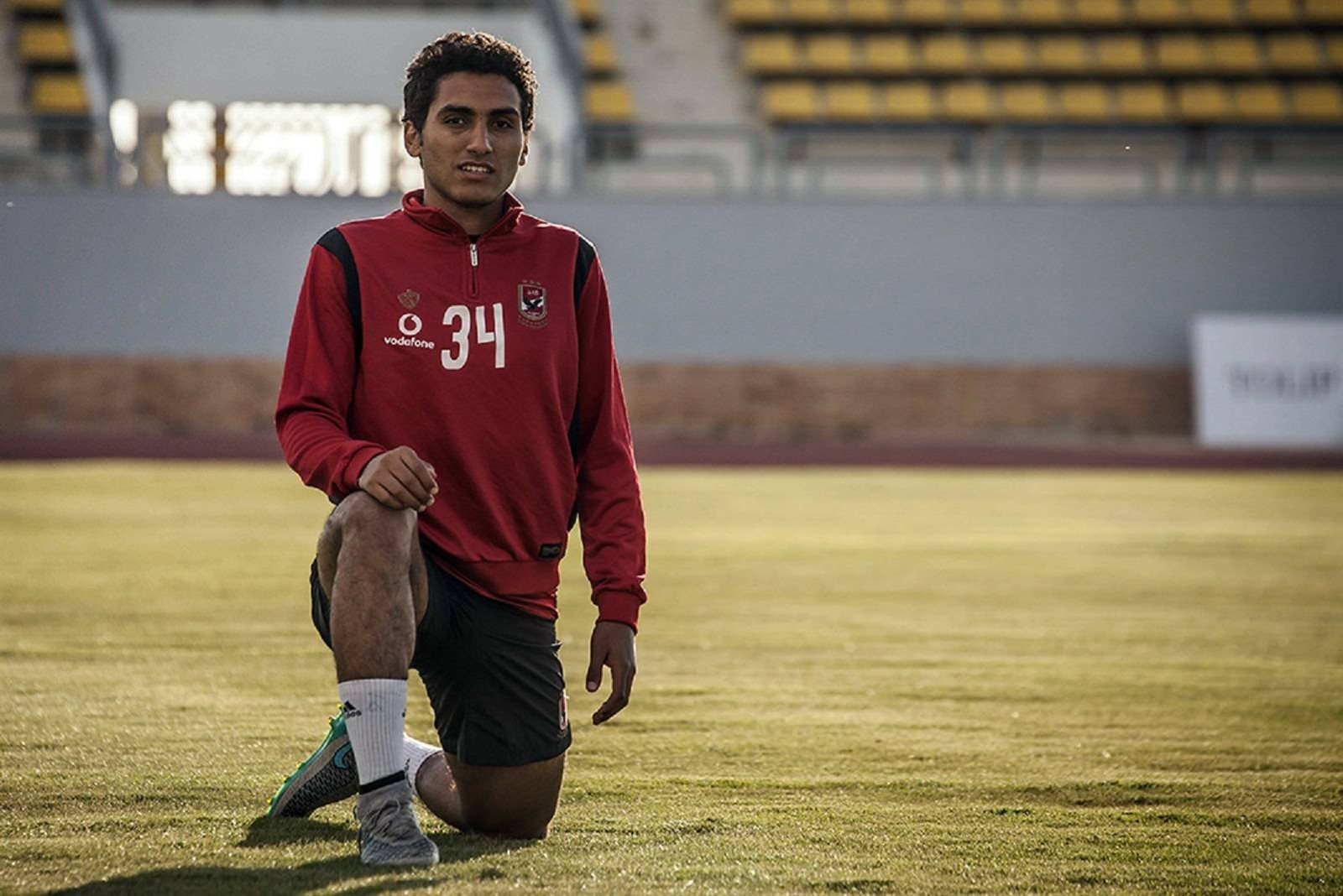 أحمد حمدي نجم فريق الكرة بالنادي الاهلي أحمد حمدي نجم فريق الكرة بالنادي الاهلي