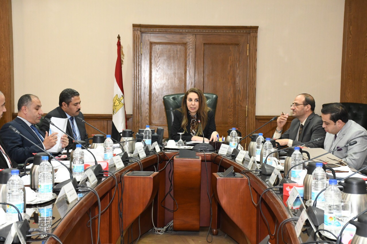 جانب من الاجتماع جانب من الاجتماع