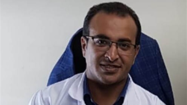 دكتور بطب الأزهر بأسيوط ينقذ طفلة من الوفاة بمرض نادر دكتور بطب الأزهر بأسيوط ينقذ طفلة من الوفاة بمرض نادر
