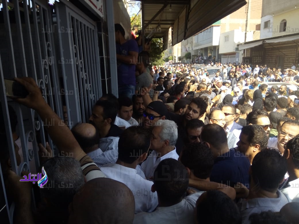 جنازة الراحل فاروق الفيشاوى جنازة الراحل فاروق الفيشاوى