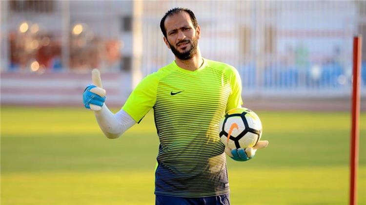 عماد السيد حارس مرمى الزمالك عماد السيد حارس مرمى الزمالك
