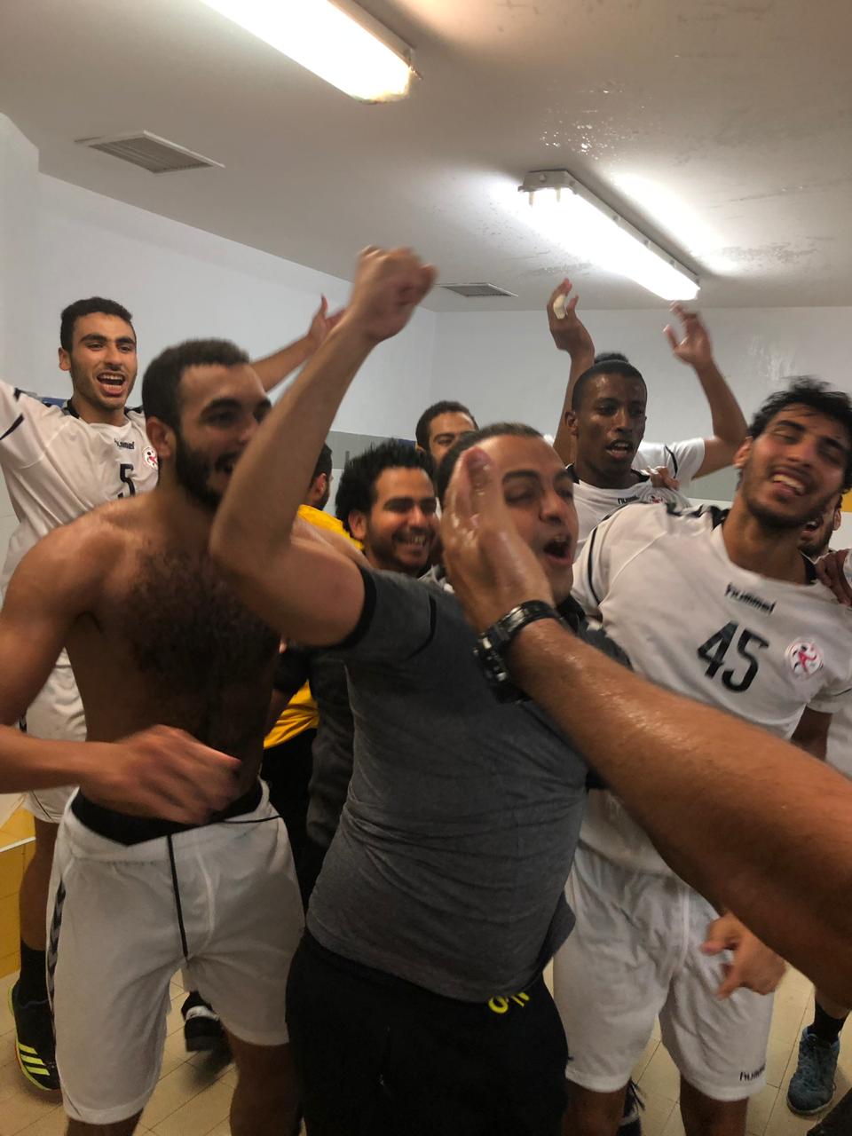 فرحة لاعبى منتخب مصر للشباب فرحة لاعبى منتخب مصر للشباب