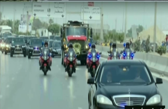 موكب جنازة الرئيس التونسي السبسي يصل وسط العاصمة