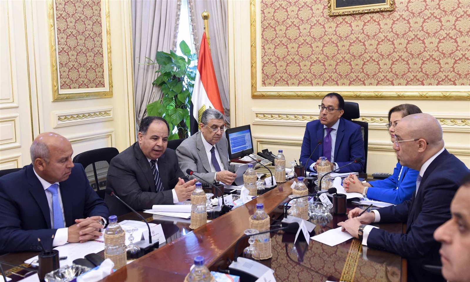 اجتماع رئيس الوزراء اجتماع رئيس الوزراء