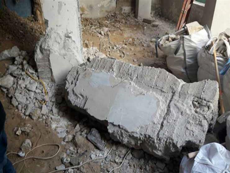 صورة أرشيفية - انهيار حائط صورة أرشيفية - انهيار حائط