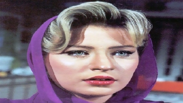 الفانة شيرين سيف النصر الفانة شيرين سيف النصر