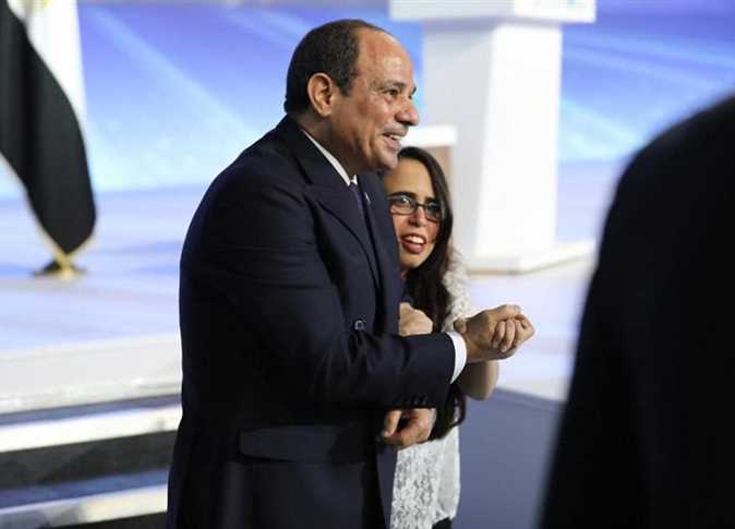 الرئيس عبد الفتاح السيسي وهديل ماجد