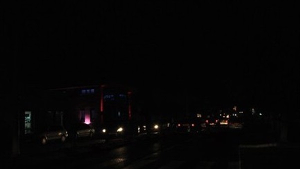 انقطاع الكهرباء في العاصمة الإندونيسية والأقاليم المجاورة