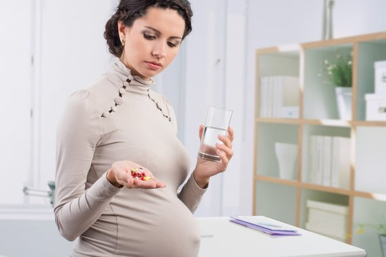 علاج الامساك بالاعشاب.. 9 مكونات طبيعية للحامل والأطفال علاج الامساك بالاعشاب.. 9 مكونات طبيعية للحامل والأطفال