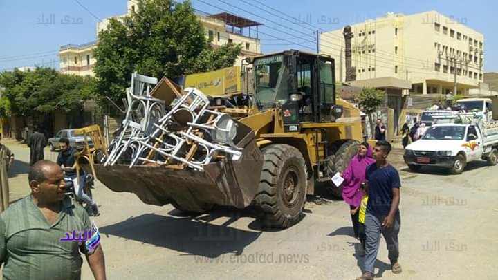  تحرير 329 محضر في حملة مكبرة لرفع الاشغالات