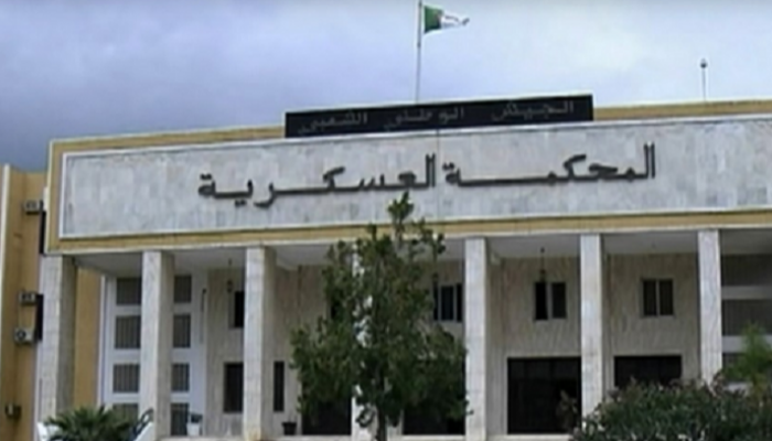 الجزائر تصدر أمرا بتوقيف وزير الدفاع الأسبق ونجله الجزائر تصدر أمرا بتوقيف وزير الدفاع الأسبق ونجله