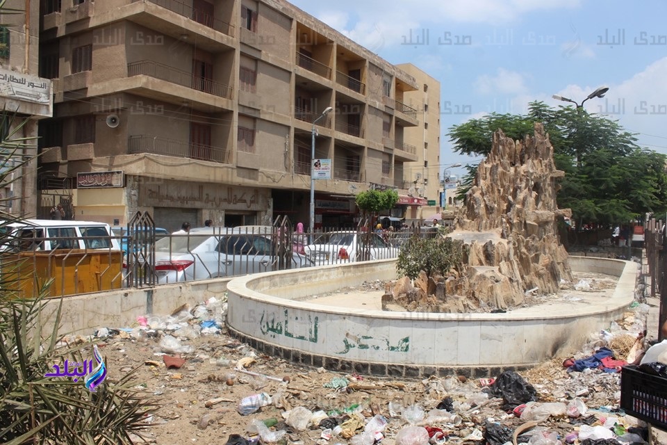 تراكم القمامة تراكم القمامة