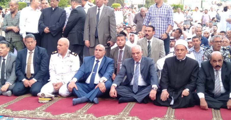 صلاة العيد في ساحة مصطفى محمود بالمهندسين - أرشيفية صلاة العيد في ساحة مصطفى محمود بالمهندسين - أرشيفية