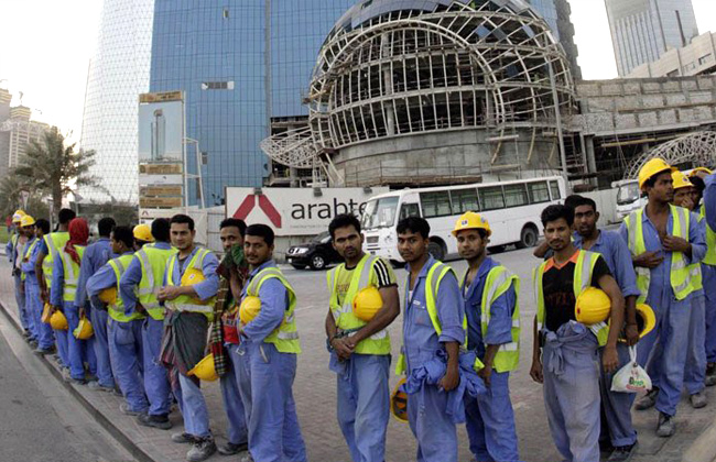 اضراب عمال في قطر اضراب عمال في قطر