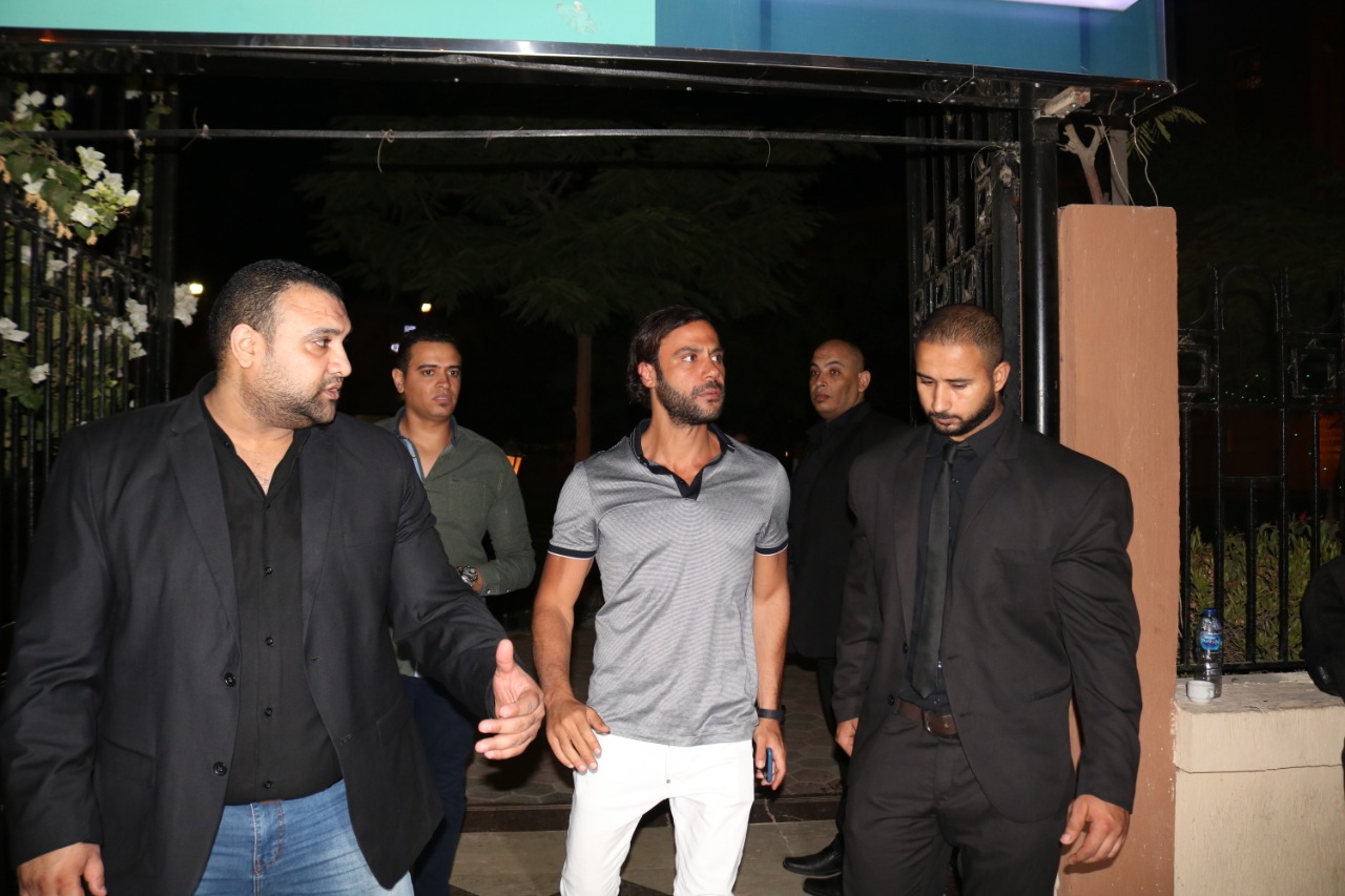 عزاء والدة فتحي عبد الوهاب